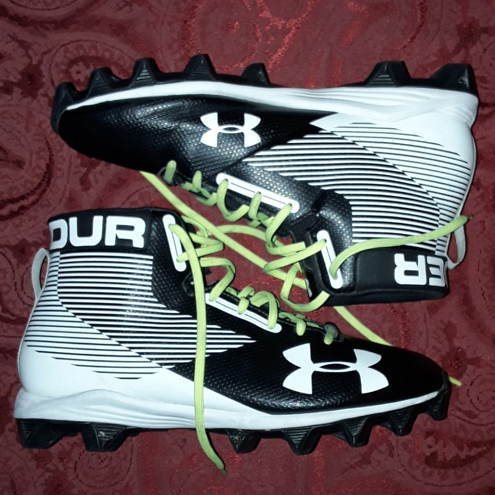 Men's Under Armour Hammer Mid RM Football Cleats